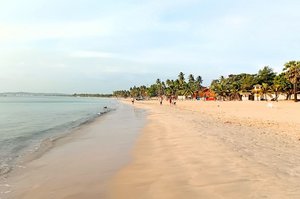 Weite Sandstrände in Trincomalee