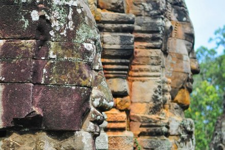 Statuen in Angkor