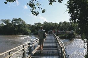 Steg zur Teufelsschlucht, Iguazu Wasserfälle