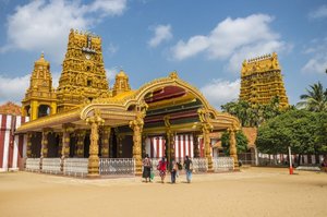 Der hinduistische Nallur Kandaswamy Tempel in Jaffna