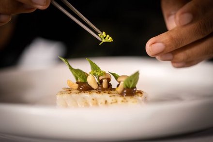 Farmhouse Resort, Fine Dining