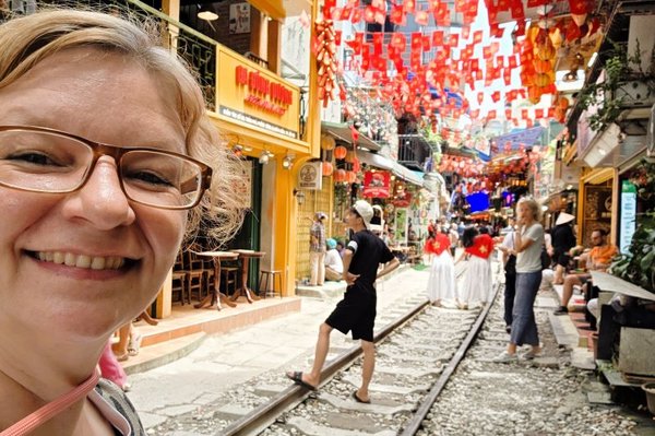 Jessica unterwegs in Hanoi Jessica unterwegs in Hanoi