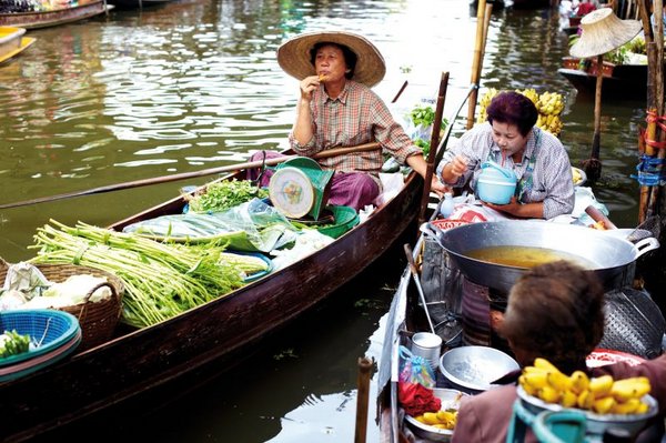 Schwimmender Markt in Bangkok, Thailand Schwimmender Markt in Bangkok, Thailand