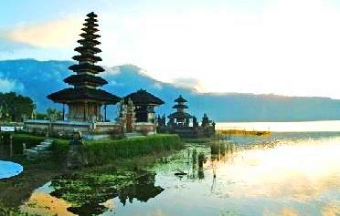 Flitterwochen Bali Teaserbild