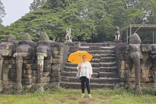 Jessica unterwegs in Siem Reap Jessica unterwegs in Siem Reap